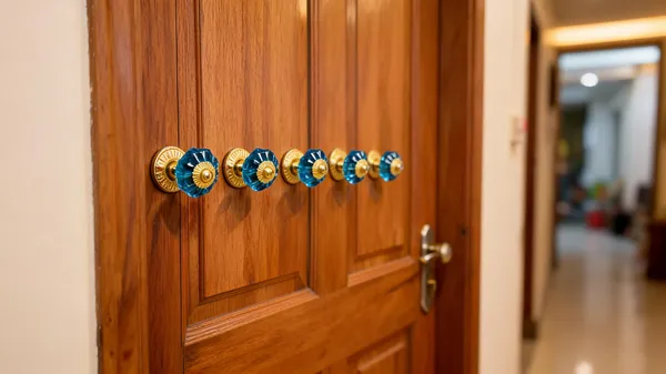 Glass_Door_Knob_With_Plate_Blue