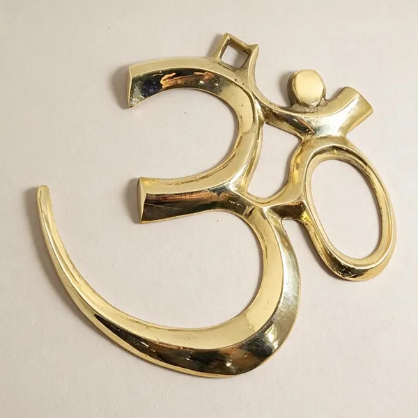 Brass_Wall_Hanging_Om_Symbol