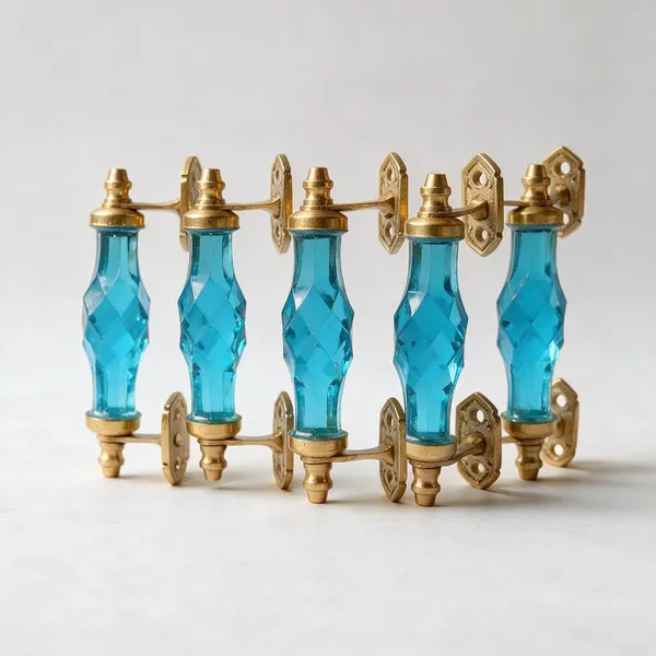 Glass_Door_Handle_With_Brass_Mounting