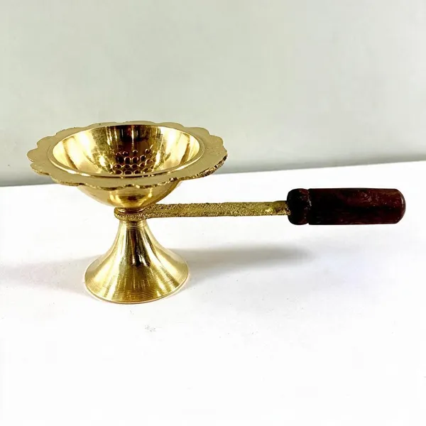 Brass_Pooja_Diya_Oil_Lamp