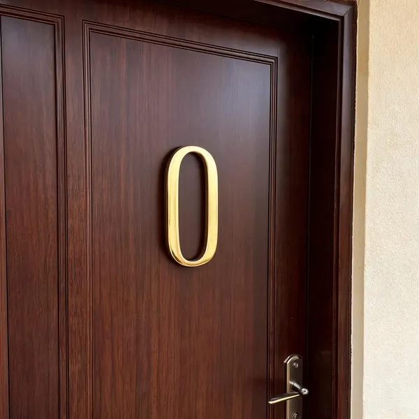 Brass_Hotel_Door_Letter_O_Personalised_Alphabet_Sign_For_Home_Decor_100mm