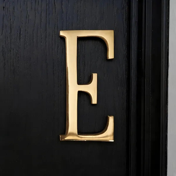 Brass_Hotel_Door_Letter_E_Personalised_Alphabet_Sign_For_Home_Decor_100mm