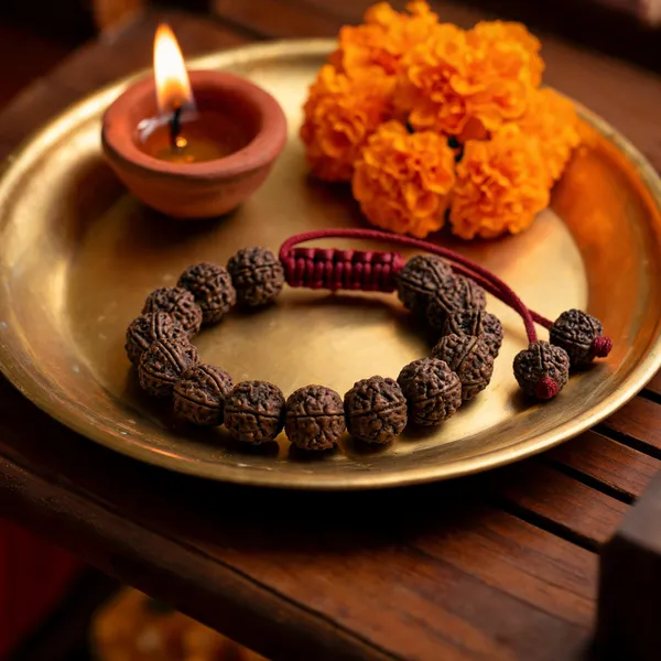 Rudraksha_Bracelet_Rudraksha_Beads_Finish