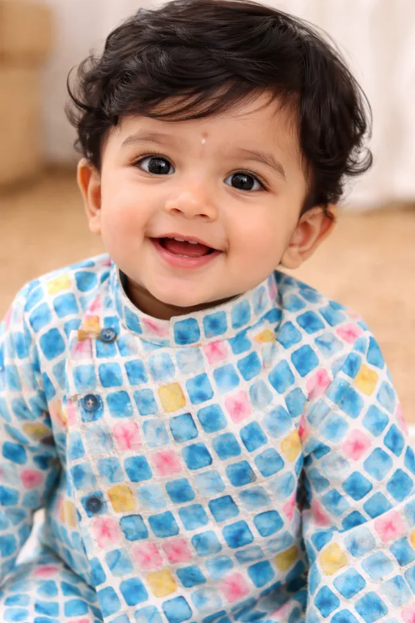 Blue_Cotton_Geometric_Print_Kurta_Set_For_Babies