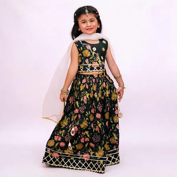 Black_Cotton_Floral_Print_Lehenga_Choli_For_Girls