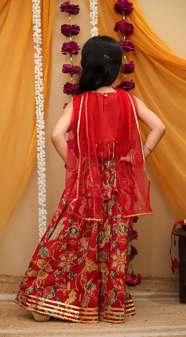 Red_Cotton_Floral_Lehenga_Choli_For_Girls