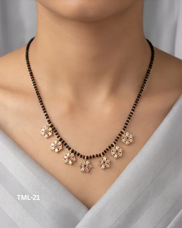 Black_Gold_Tone_Beaded_Floral_Motif_Mangalsutra_For_Women