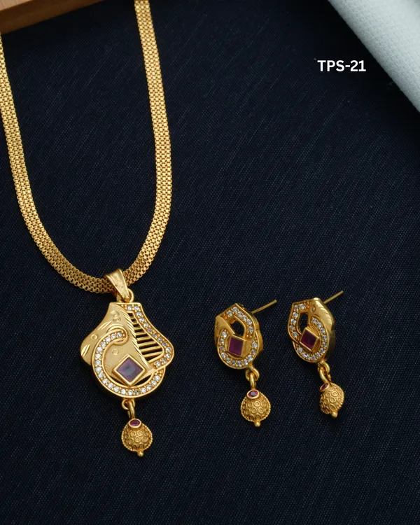 Gold_Tone_Alloy_Red_Stone_Studded_Traditional_Necklace_Set_For_Women