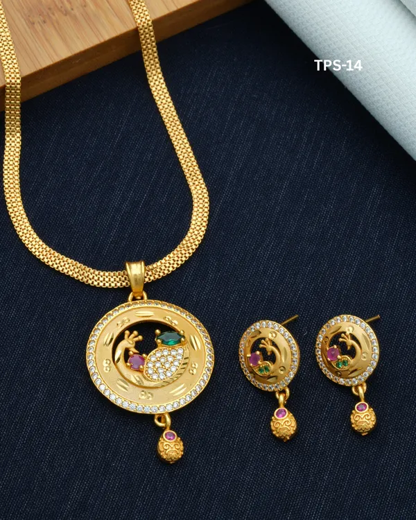 Gold_Tone_Peacock_Pendant_Necklace_And_Earrings_Set_For_Women