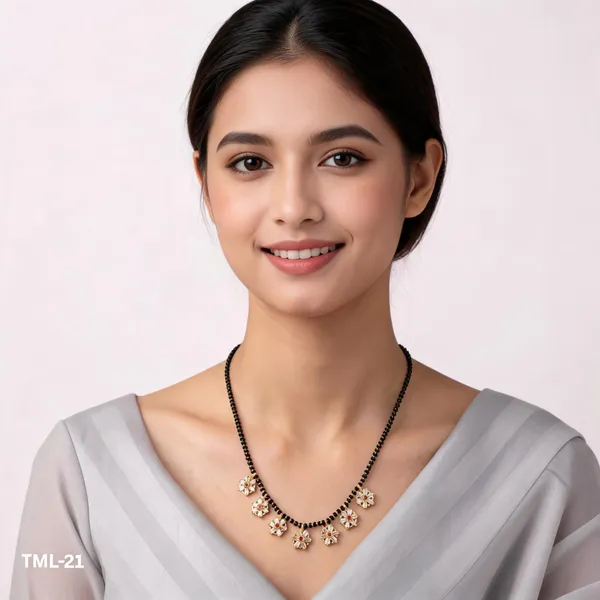 Black_Gold_Tone_Beaded_Floral_Motif_Mangalsutra_For_Women
