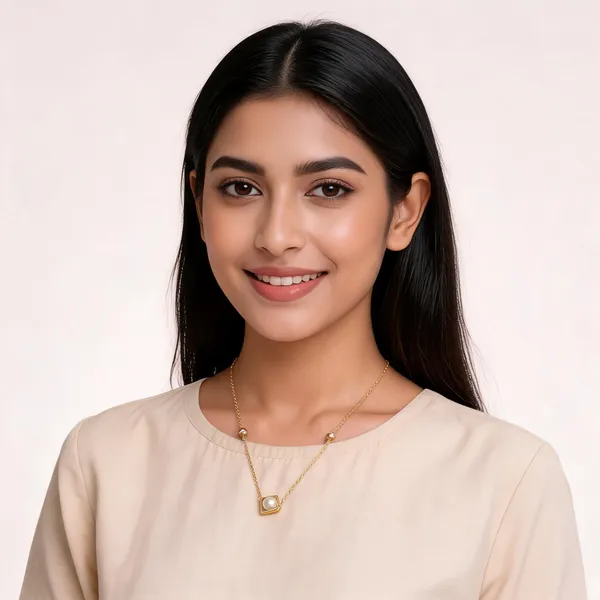 Gold_Tone_Alloy_Pearl_Square_Pendant_Necklace_For_Women