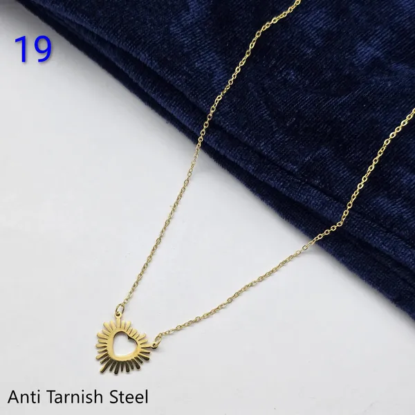 Gold_Gold-Plated_Sunray_Circular_Pendant_Necklace_For_Women