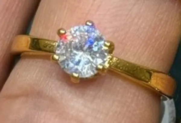 Gold_Stainless_Steel_Cz_Ring_For_Women