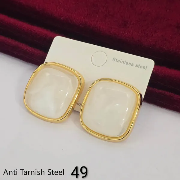 Gold_White_Steel_Resin_Square_Stud_Earrings_For_Women