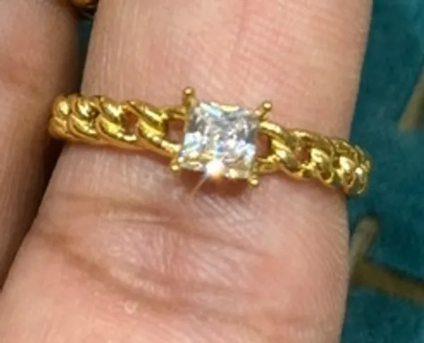Gold_Stainless_Steel_Cz_Ring_For_Women