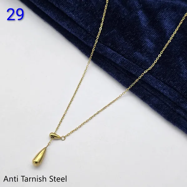 Gold_Steel_Teardrop_Pendant_Necklace_For_Women