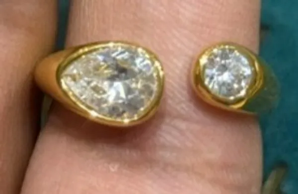 Gold_Stainless_Steel_American_Diamond_Cz_Ring_For_Women