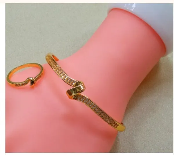 Gold_Brass_Druzy_Cz_American_Diamond_Bracelet_And_Ring_For_Women