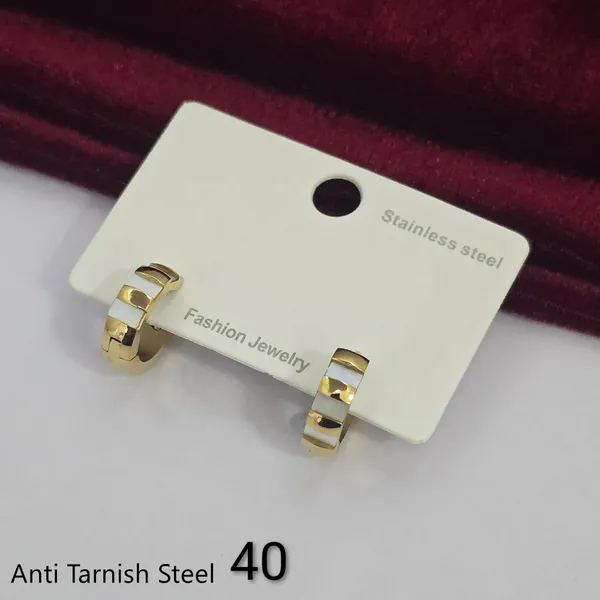 Gold_Steel_Polished_Hoop_Earrings_For_Women