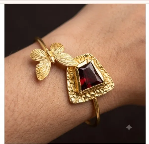 Gold___And_Red_Brass_Druzy_Semi_Precious_Stone_Bracelet_For_Women