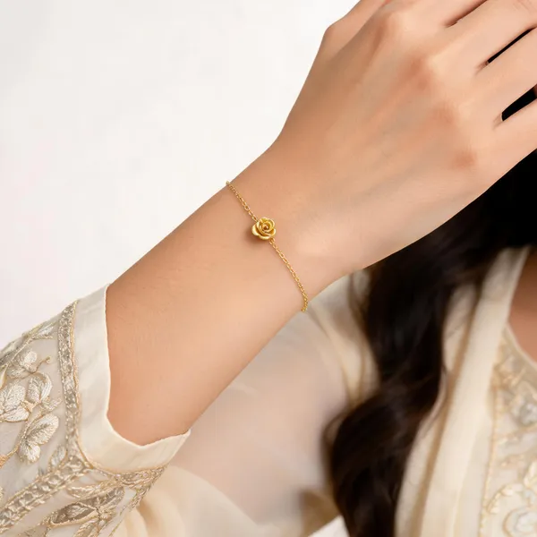 Gold_Gold-Plated_Rose_Charm_Chain_Bracelet_For_Women