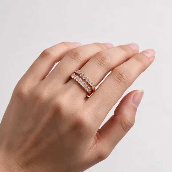 Gold_Cz_Faceted_Stone_Raised_Band_Ring_For_Women