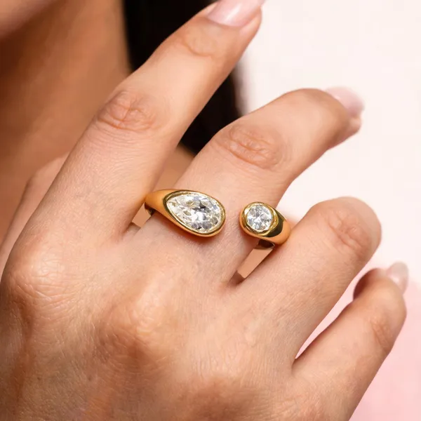 Gold_Stainless_Steel_American_Diamond_Cz_Ring_For_Women