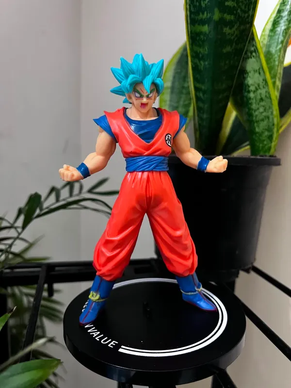 Dbz_Goku_standing_blue_hair
