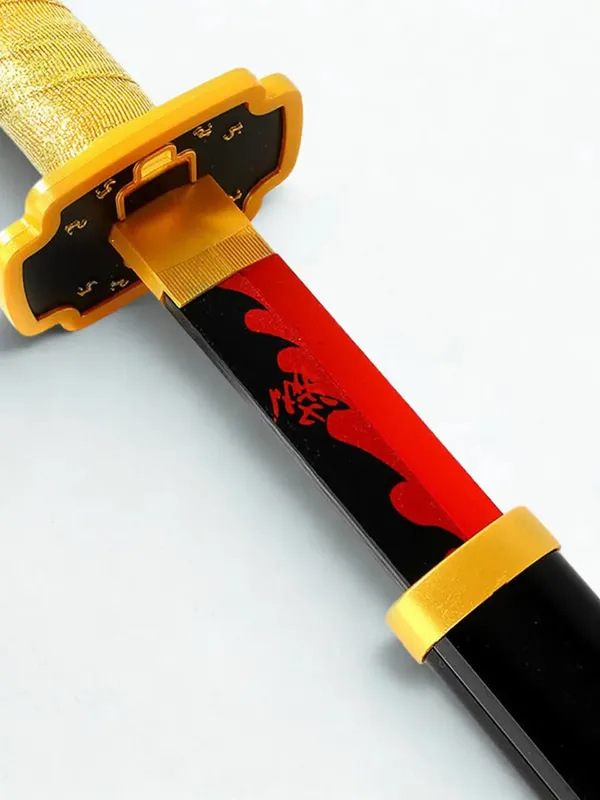 Yorichi_Medium_size_wooden_katana_42cm