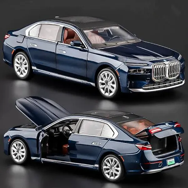 BMW_i7_G70_-_Official_Licensed_1:47_Die_Cast_Luxury_Sedan_Model