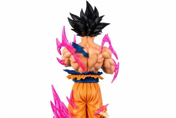 DBZ_Son_Goku_Ultra_Instinct-01_30cm_Figure_(With_Box)