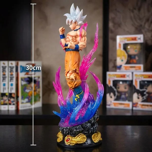 DBZ_Son_Goku_Ultra_Instinct_30cm_Figure_(With_Box)
