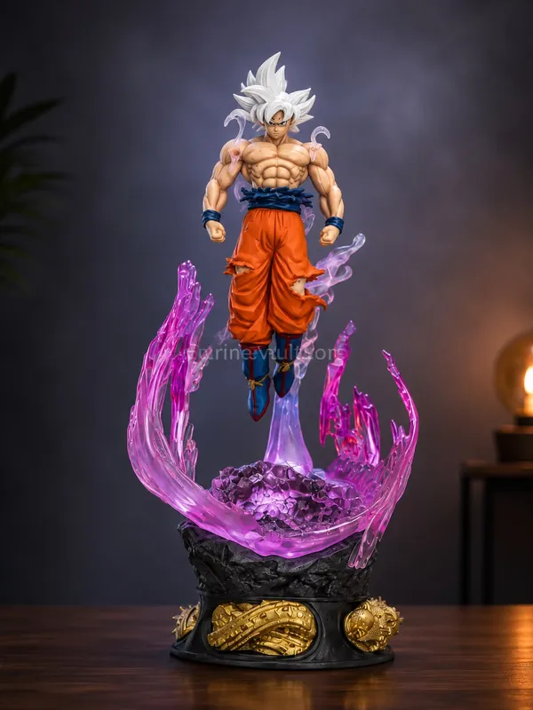 Goku_Ultra_Instinct_with_Light_24cm_(Opp_packing)