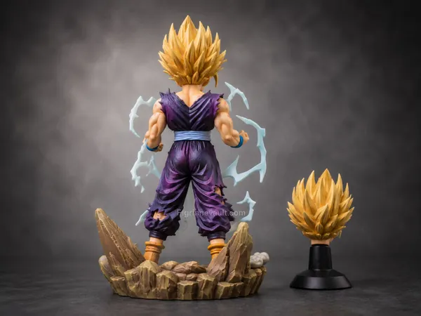 DBZ_Gohan_Super_Siyan_25cm
_Double_Head_Premium_Figure_(Blister+Box)