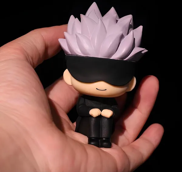Jujutsu_Kaisen_Gojo_Blind_Sitting9Cm_Figure