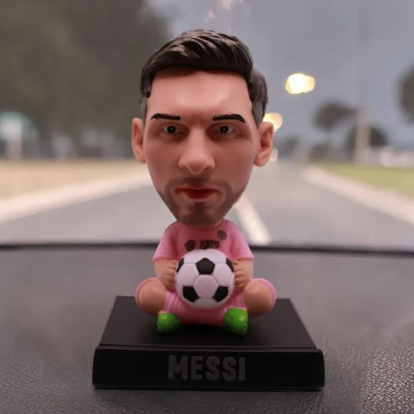 Messi_Pink_Bobblehead_With_Box