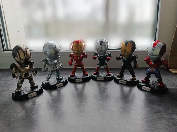 Ironman_Standing_11Cm_6Pcs_Figure