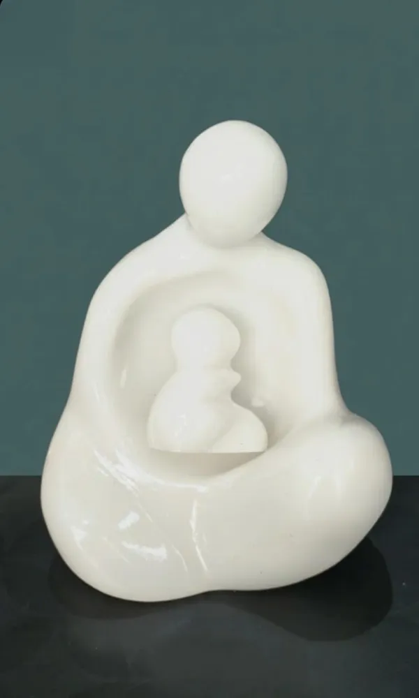 White_Resin_Abstract_Mother_And_Child_Decorative_Sculpture
