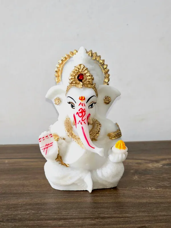 White_Resin_Devotional_Lord_Ganesha_Decorative_Idol