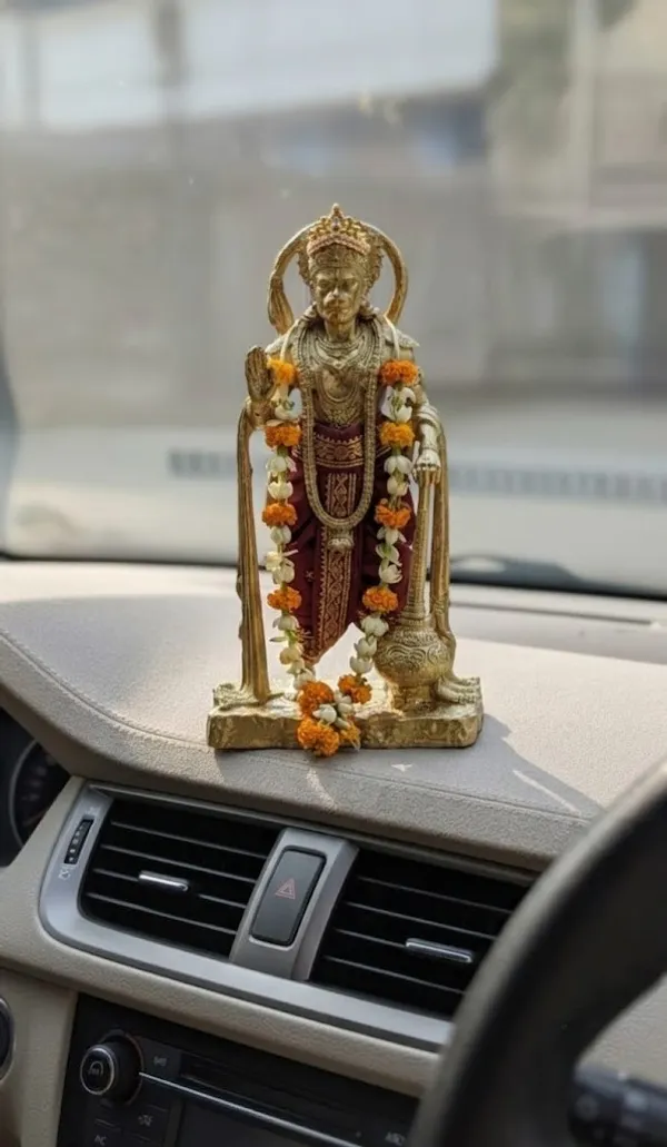 Gold_Resin_Standing_Hanuman_With_Mace_Idol
