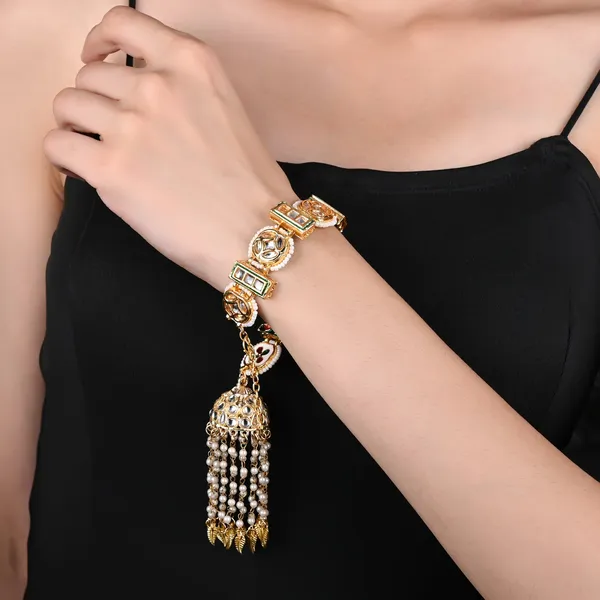 Gold_Kundan_Brass_Ornate_Link_Charm_Bracelet_For_Women