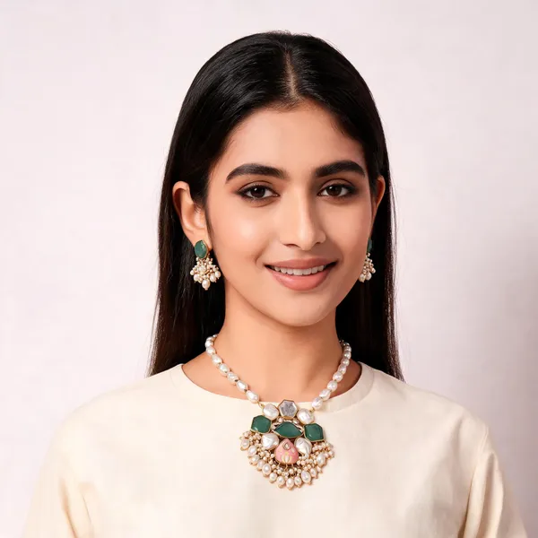 Green_White_Kundan_Brass_Stone_Necklace_Set_For_Women