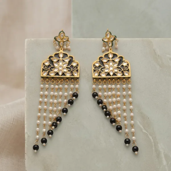 Gold_And_Black_Kundan_Brass_Floral_Chandelier_Earrings_For_Women