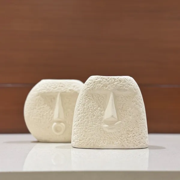 Ceramic_Textured_Face_Flower_Vase_Set_Of_2