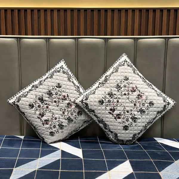 Cotton_Ivory_Floral_Quilted_Cushion_Cover_Pack_of_5