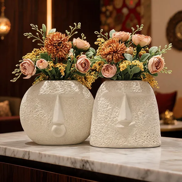 Ceramic_Textured_Face_Flower_Vase_Set_Of_2
