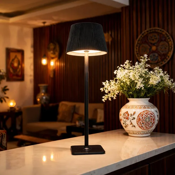 Metal_Modern_Touch_Control_Rechargeable_Black_Table_Lamp