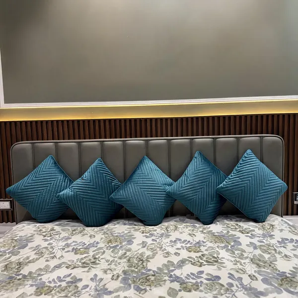 Cotton_Teal_Quilted_Cushion_Cover_Pack_Of_5