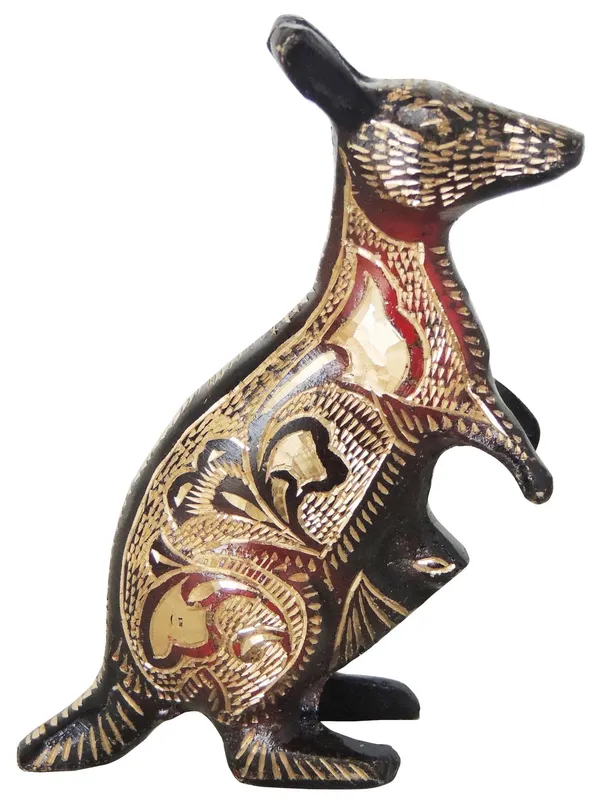 Brass_Showpiece_Kangaroo_Statue_-_3.5x1x5_inch_(AN217_B)