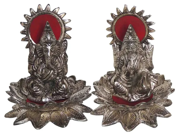 Aluminium_Showpiece_Lotus_LG_Silver_Pair_Statue_-_3x7x4.5_Inch_(AS156_S)
